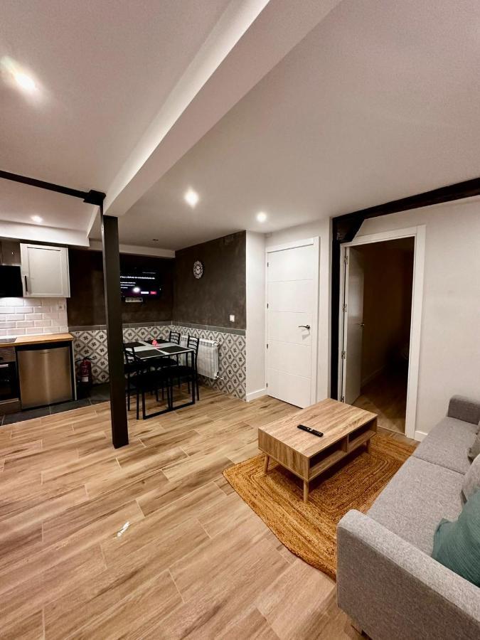 Atuaire Home Los Arcos En El Centro Historico De Burgo Εξωτερικό φωτογραφία